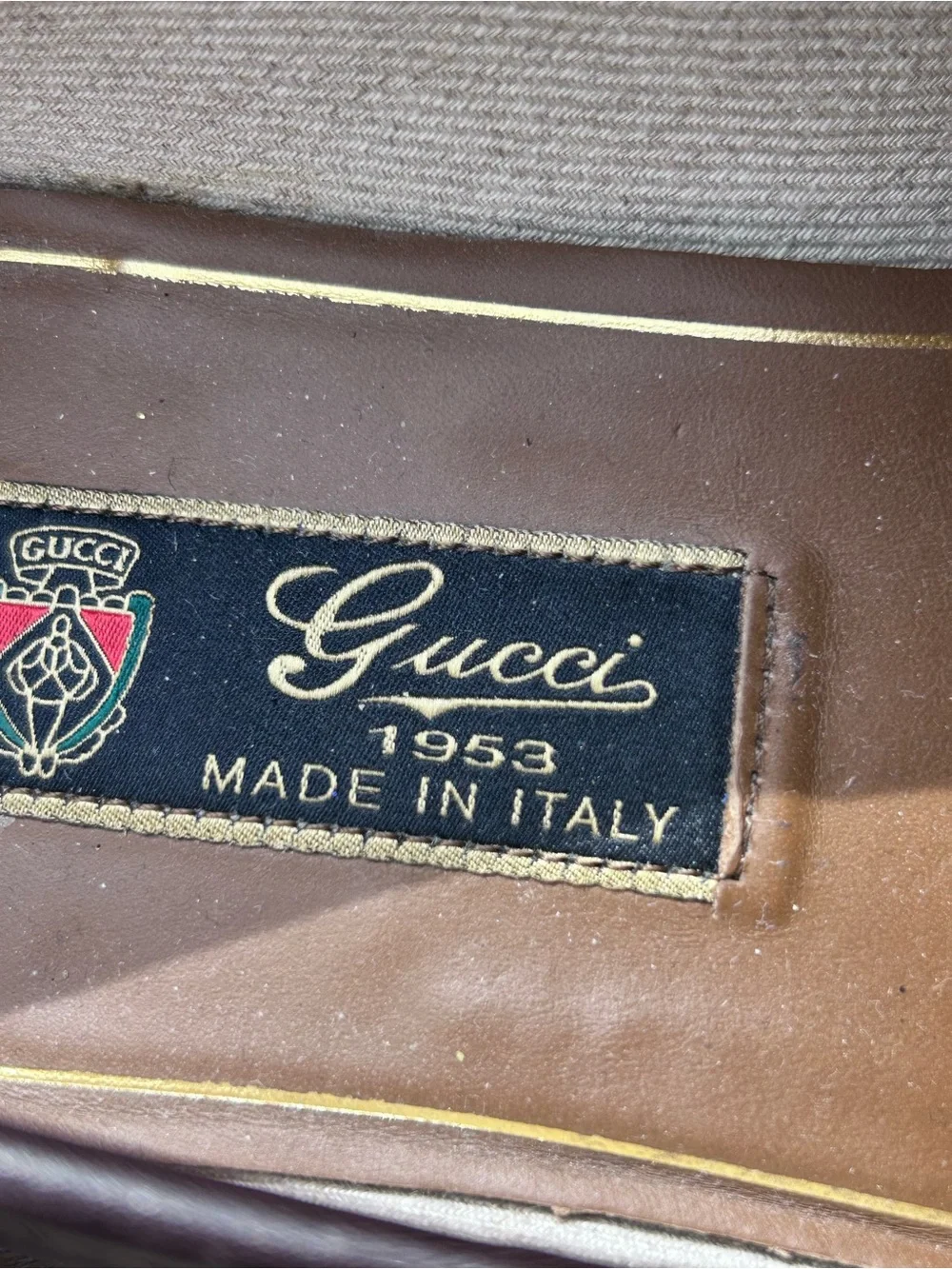 Gucci classic brown